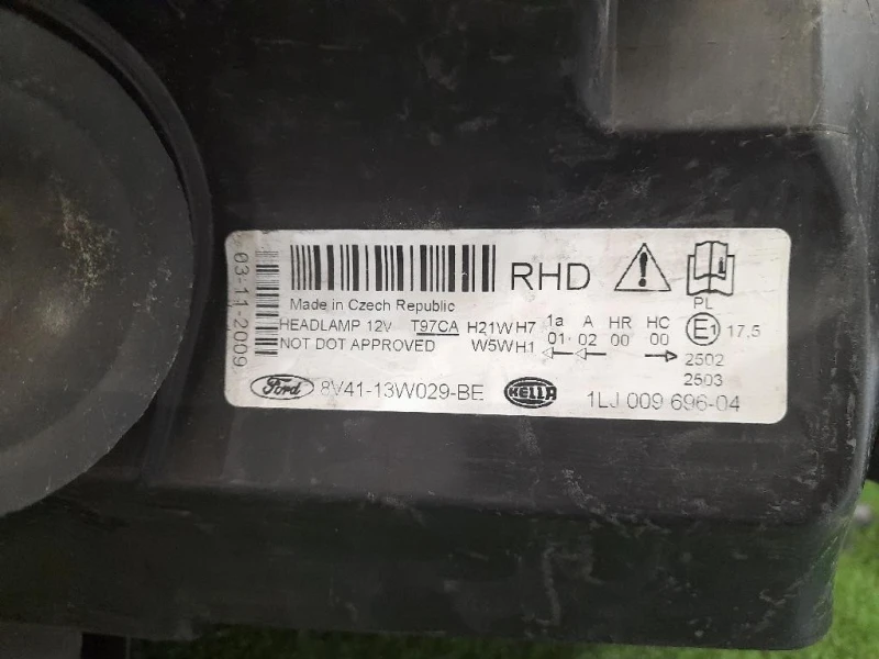 Proiettore ANT DX 8V4113W029BE Ford KUGA I 2008