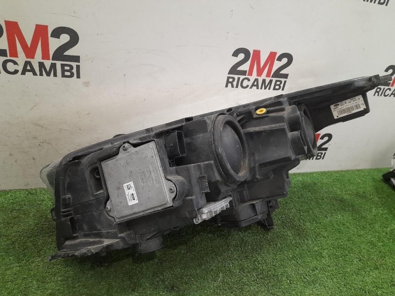 Proiettore ANT DX 90102138 GV4113D154BD Ford KUGA II 2016