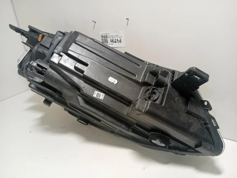 Proiettore ANT DX LV4B13E015CE Ford KUGA III 2020