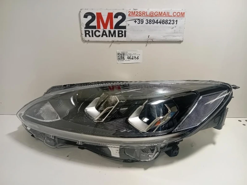 Proiettore ANT DX LV4B13E015CE Ford KUGA III 2020