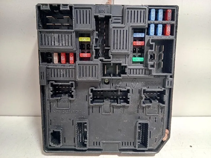 Centralina Scatola Fusibili 5CH811E03 Nissan Qashqai II 2017