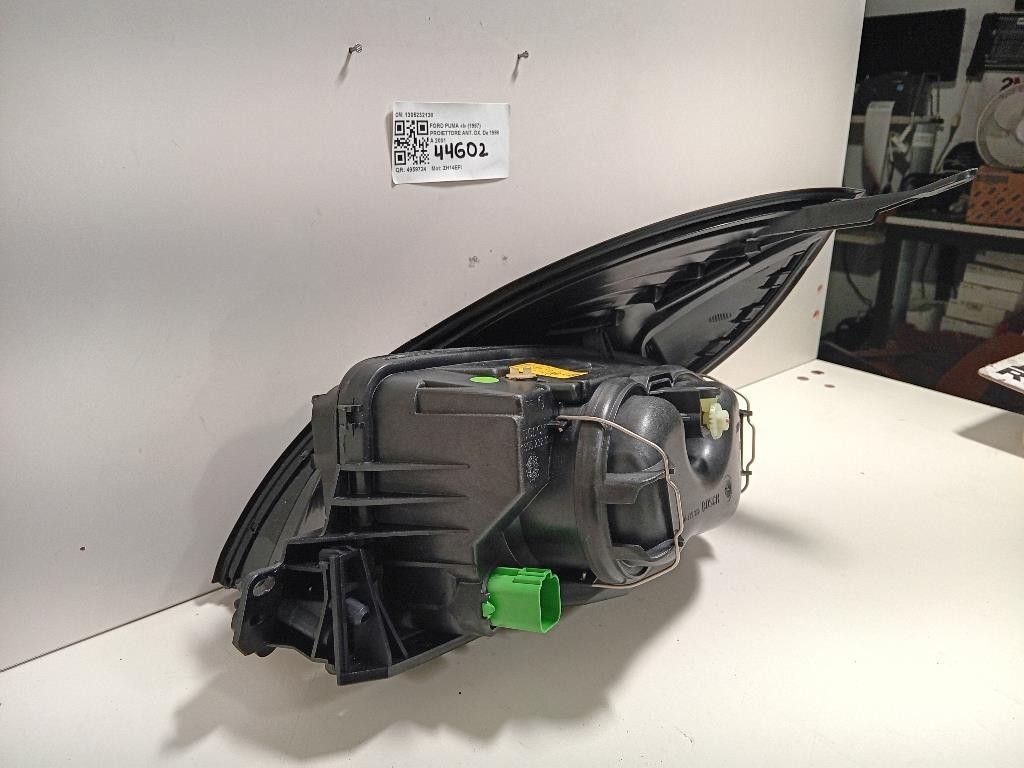 Centralina Scatola Fusibili 13343949 Opel Astra J 2010