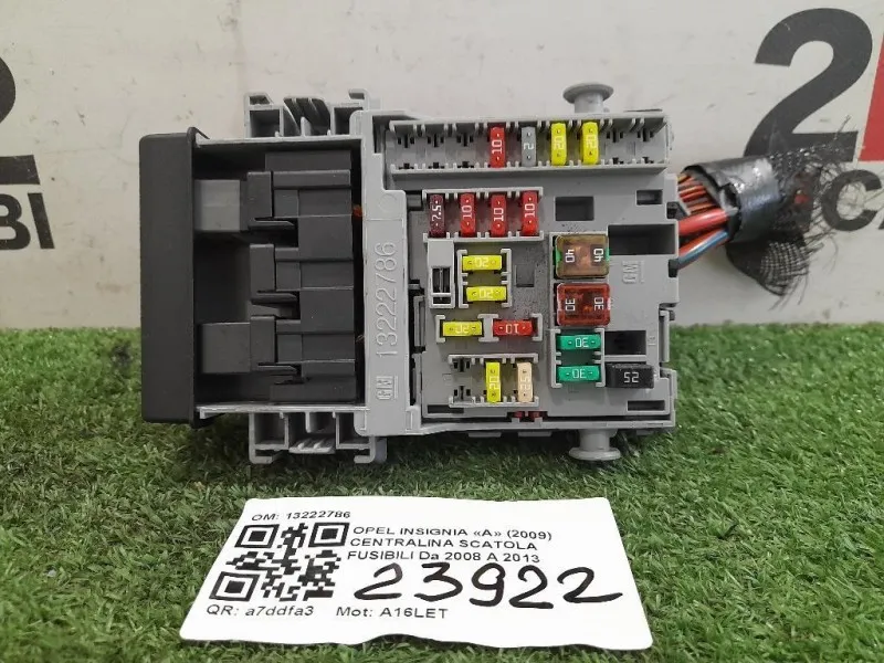 Centralina Scatola Fusibili 13222786 Opel Insignia A 2009