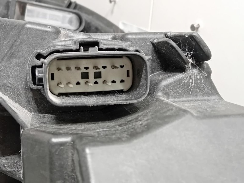 Proiettore ANT DX L1TB-13E014-GH Ford PUMA II 2019