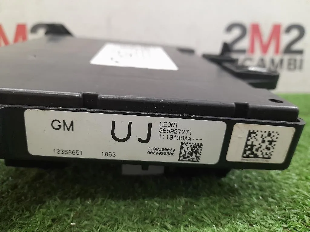 Centralina Scatola Fusibili 13368651 Opel Zafira C 2012