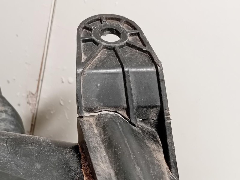 Centralina Scatola Fusibili 1064160 Peugeot 208 I 2012