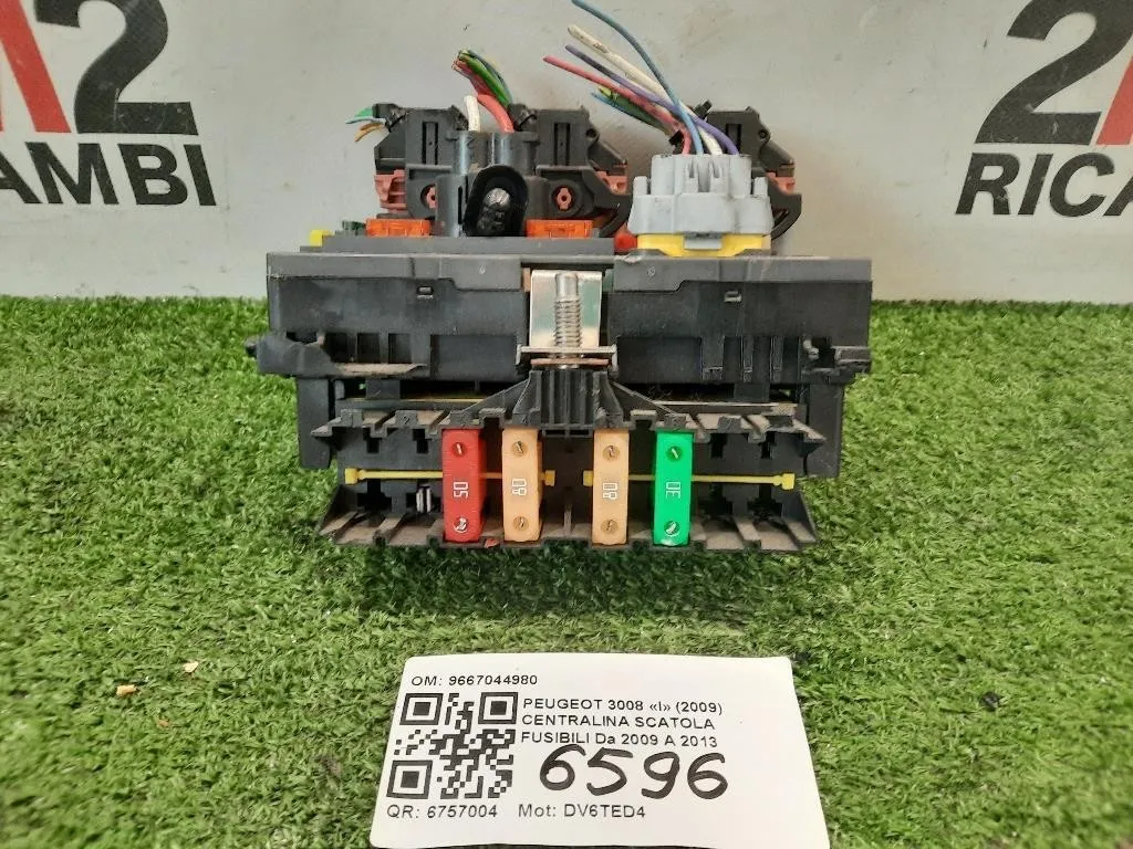Centralina Scatola Fusibili 9667044980 Peugeot 3008 I 2009