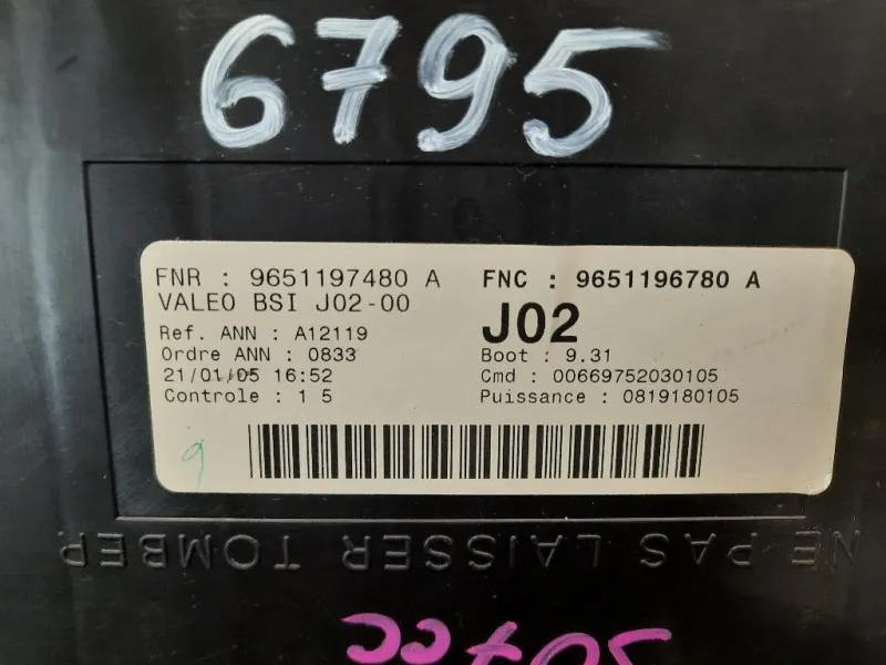 Centralina Scatola Fusibili 9651196780A Peugeot 307 CC 2001