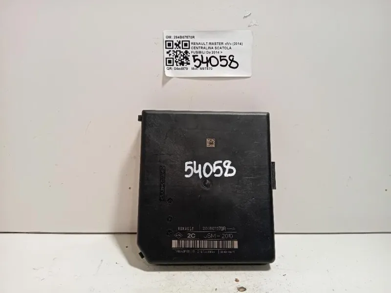 Centralina Scatola Fusibili 284B67570R Renault Master IV 2014