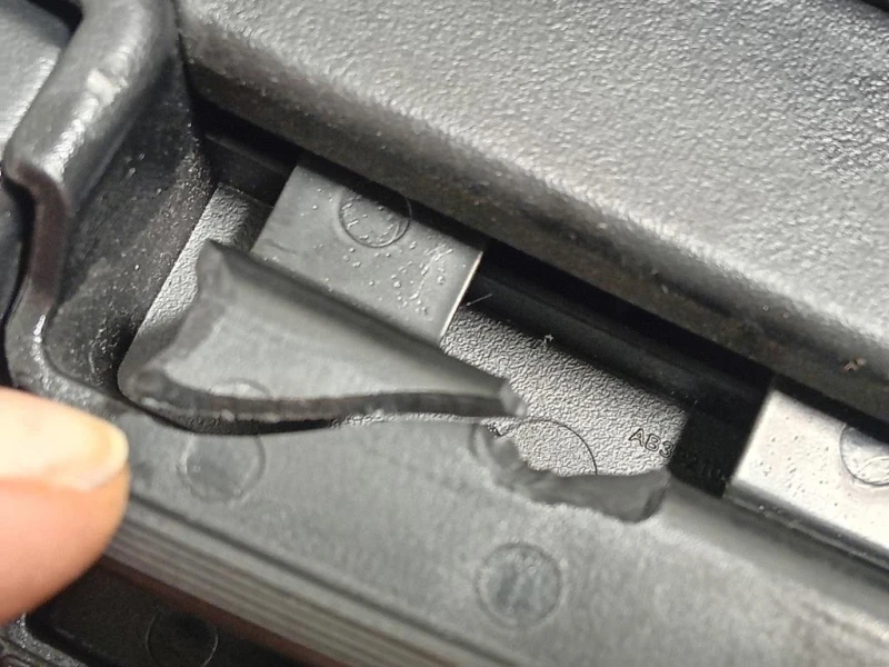 Bracciolo Console Centrale 5336694 Ford Ranger IV 2012