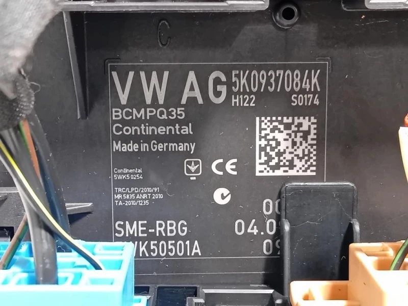 Centralina Scatola Fusibili 5K0937084K Volkswagen Touran III 2010