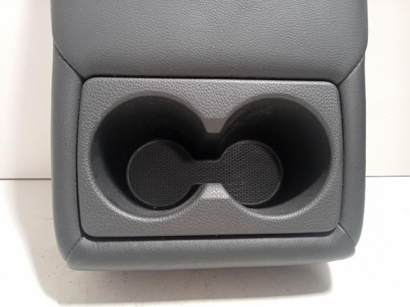 Bracciolo Console Centrale BRACCIOLO CONSOLE CENTRALE Hyundai I40 CW 2012