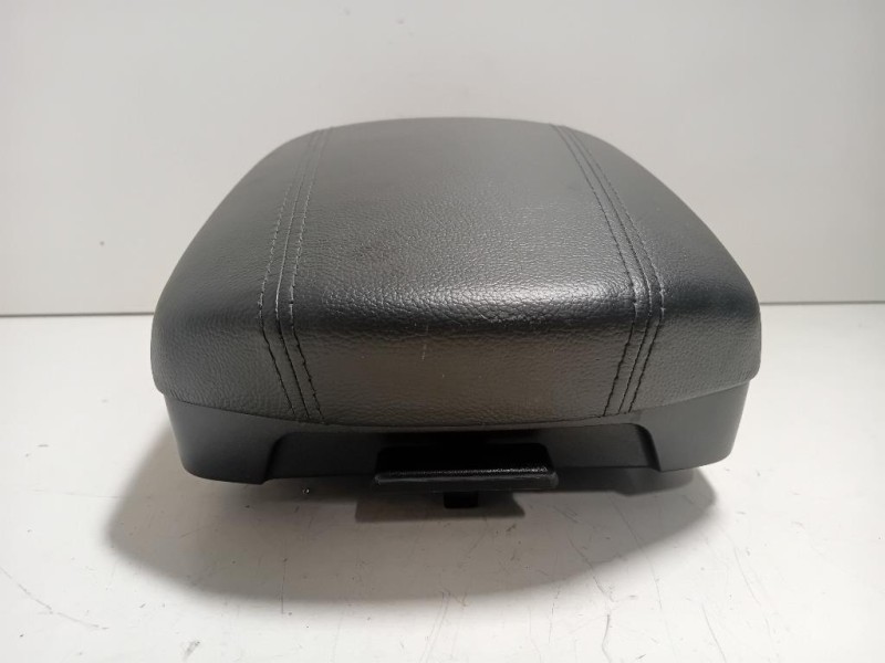 Bracciolo Console Centrale BRACCIOLO CONSOLE CENTRALEY Hyundai Santa FÉ IV 2015