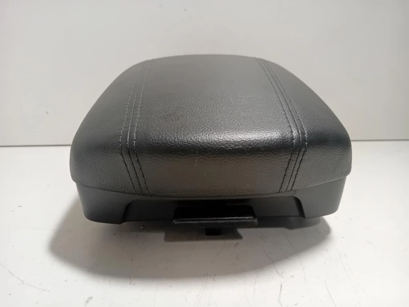 Bracciolo Console Centrale BRACCIOLO CONSOLE CENTRALEY Hyundai Santa FÉ IV 2015