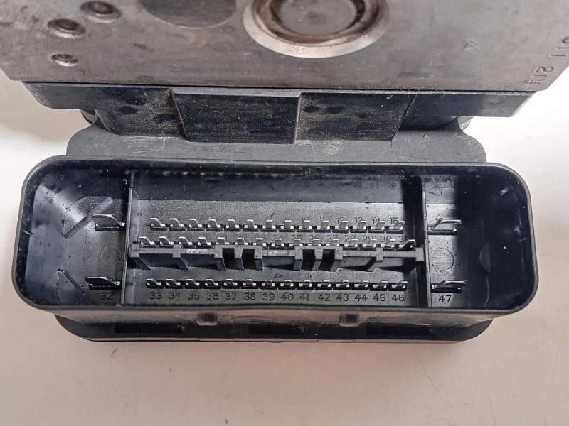 Pompa ABS ANT 1K0 614 517 BH Volkswagen GOLF VI 2009