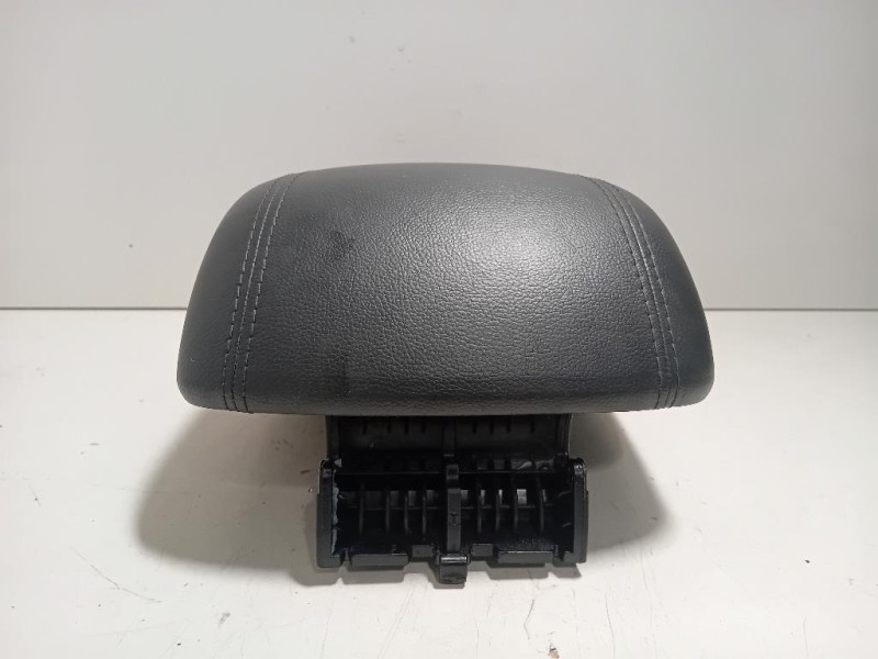 Bracciolo Console Centrale BRACCIOLO CONSOLE CENTRALEY Hyundai Santa FÉ IV 2015