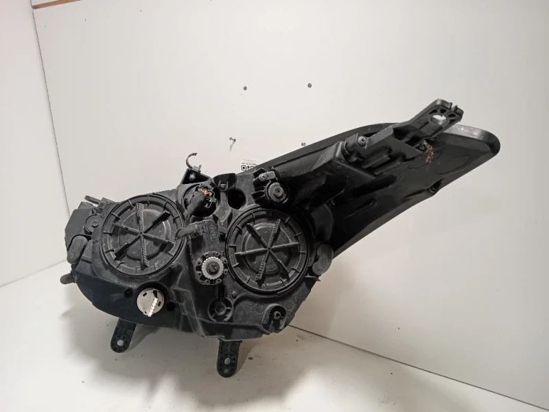 Proiettore ANT DX 921023Z300 Hyundai I40 2012