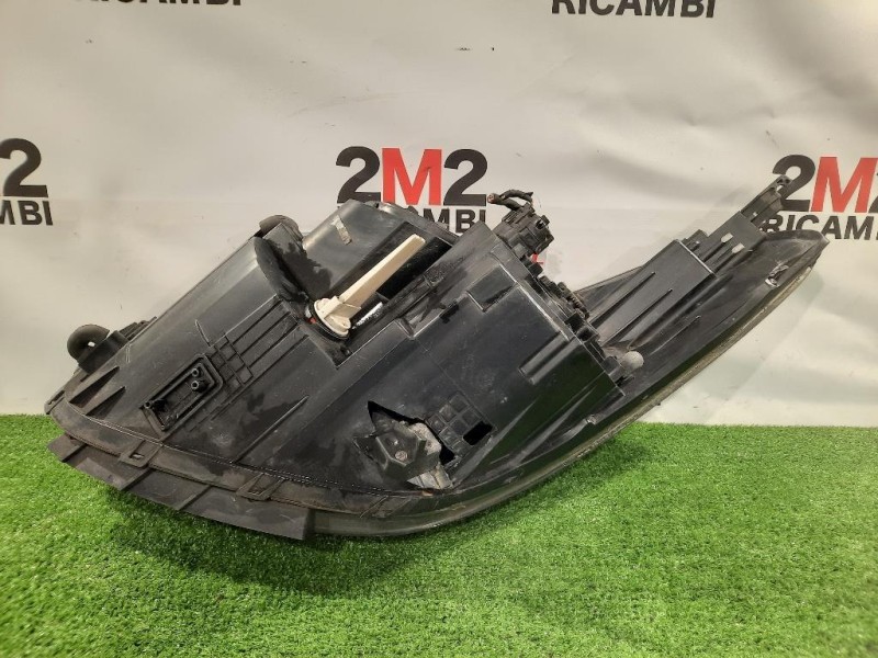 Proiettore ANT DX 92102-3Z100 Hyundai I40 CW 2015