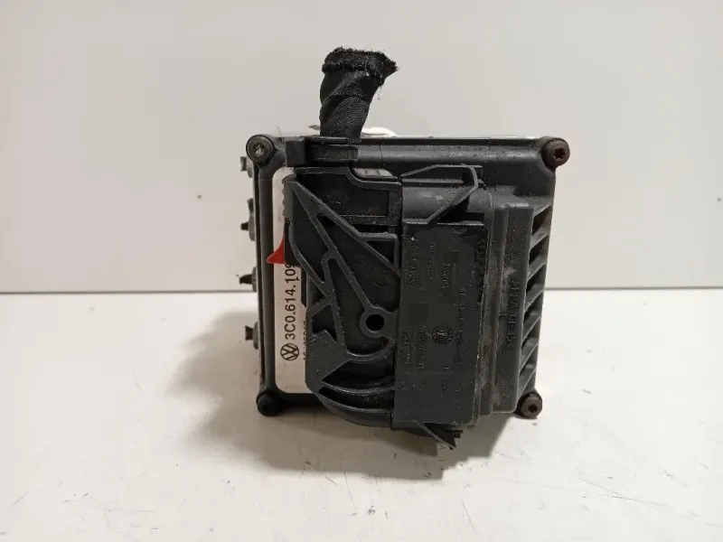 Pompa ABS ANT 3C0 614 109 AF Volkswagen Passat V 2005