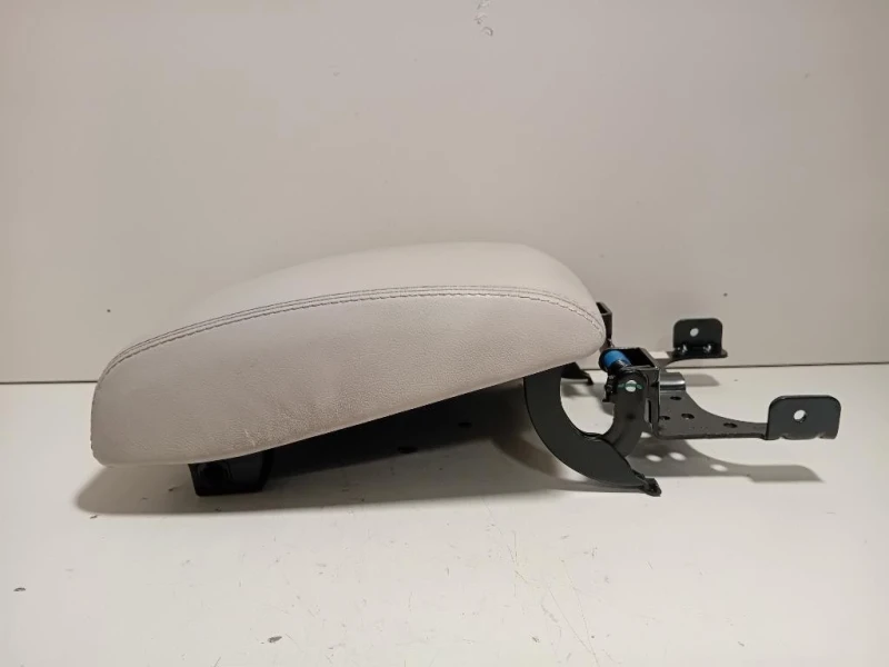 Bracciolo Console Centrale L0276667AD Jaguar E-pace 2017