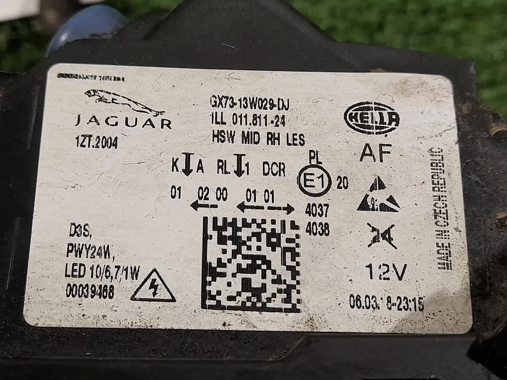 Proiettore ANT DX GX73-13W029-DJ Jaguar XE 2015