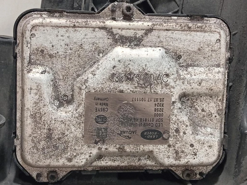 Proiettore ANT DX GX73-13W029-DG Jaguar XE 2015