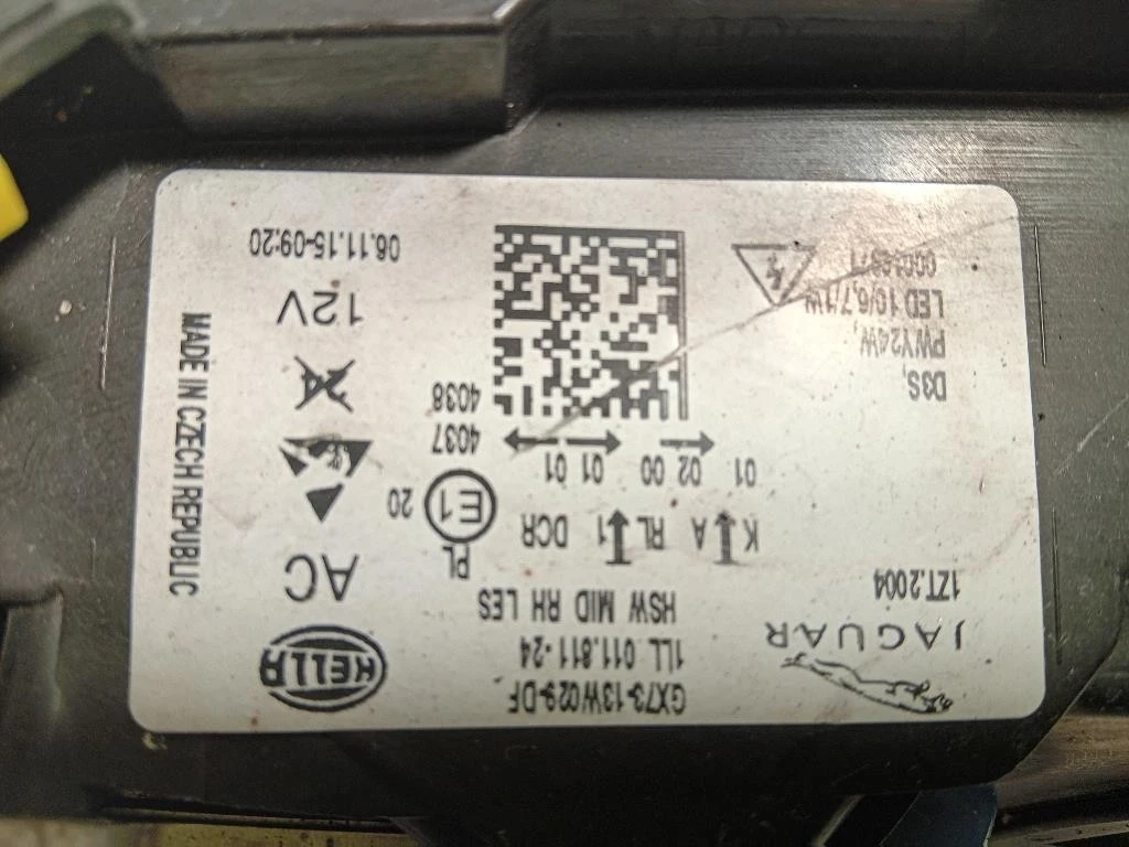 Proiettore ANT DX GX73-13W029-DE Jaguar XE 2015