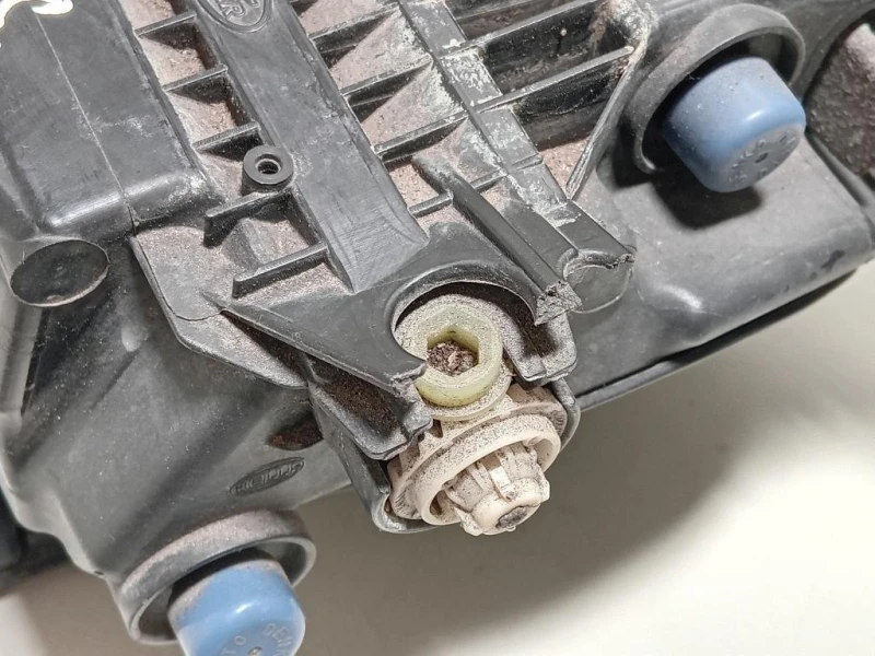 Proiettore ANT DX GX73-13W029-DE Jaguar XE 2015