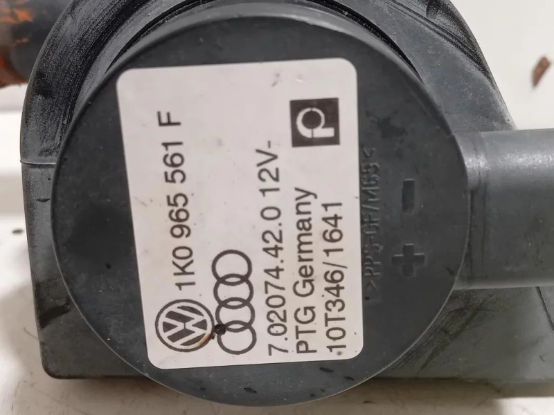 Pompa Acqua 1K0 965 561 F Audi A3 8PA Sportback 2008