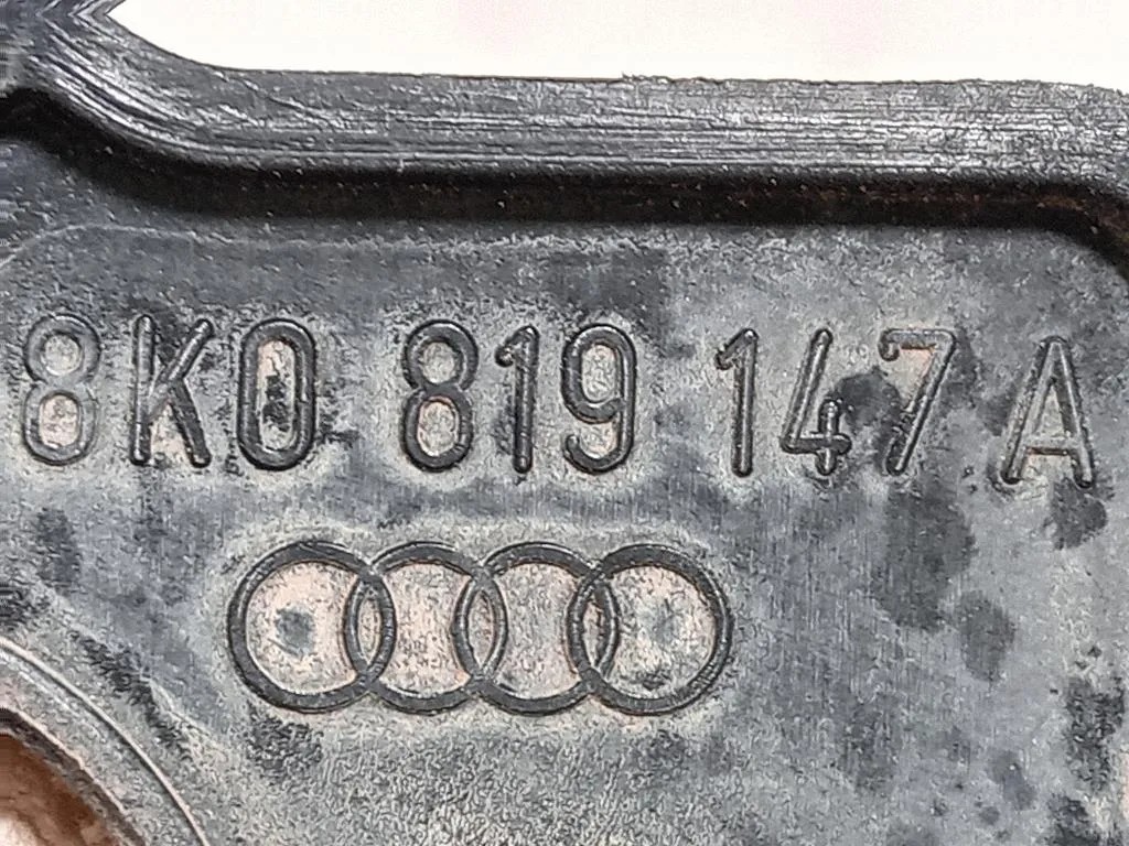 Pompa Acqua 8K0 819 147 Audi A4 8K2 2012