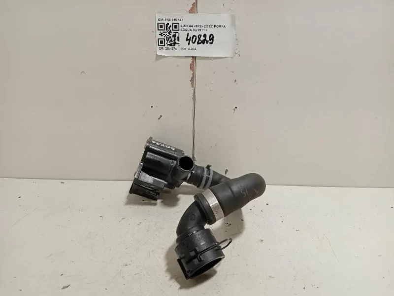 Pompa Acqua 8K0 819 147 Audi A4 8K2 2012