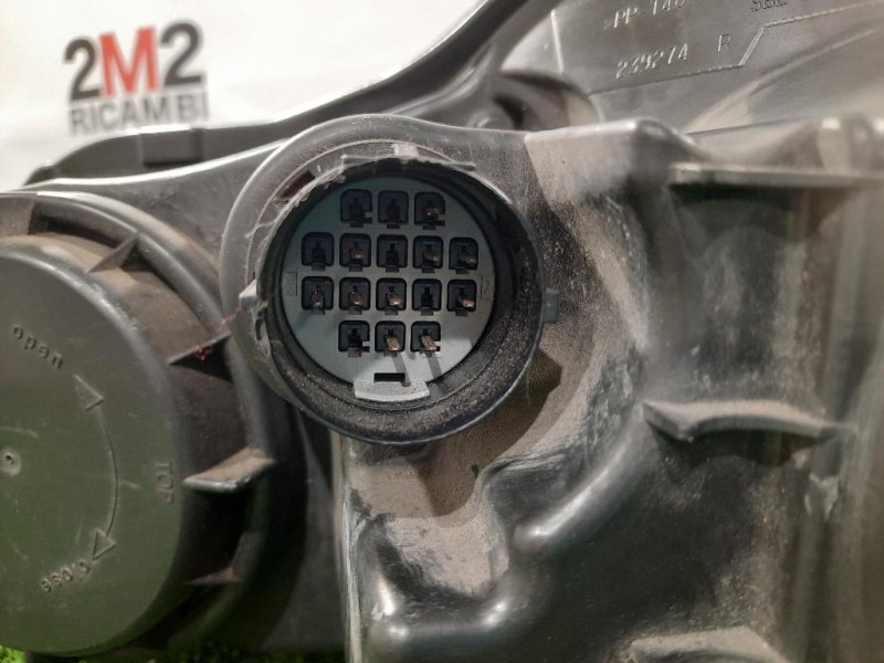 Proiettore ANT DX 8X23 13W029 AC Jaguar XF I 2008