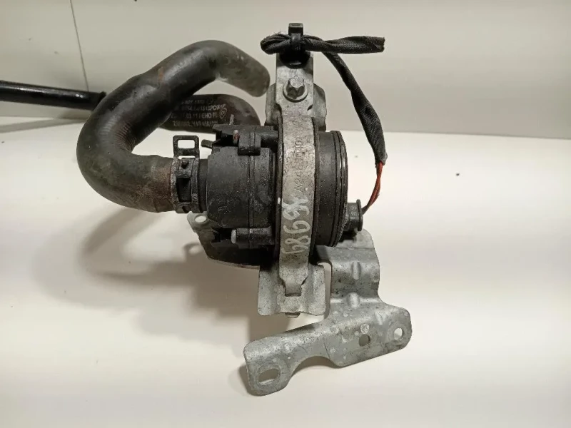 Pompa Acqua A2465011358 Mercedes Classe A W176 2013