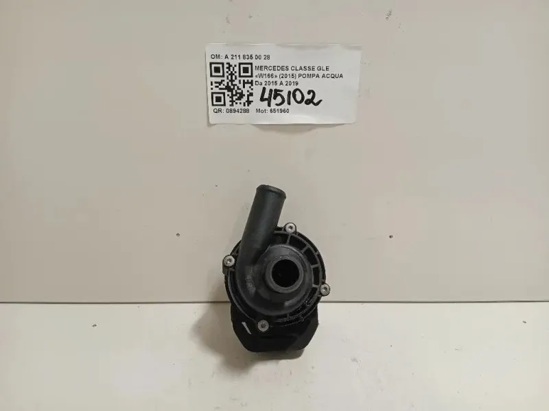 Pompa Acqua A 211 835 00 28 Mercedes Classe GLE W166 2015