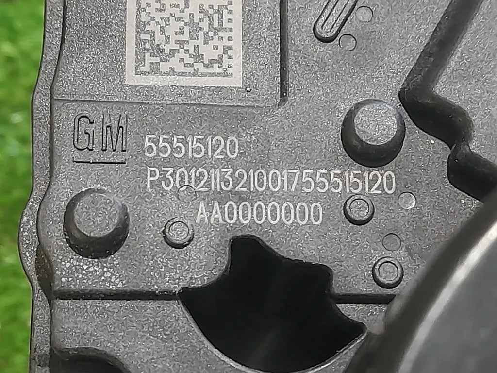 Pompa Acqua 55515120 Opel Astra J 2012