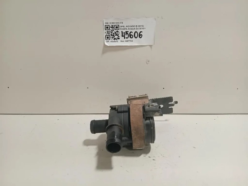 Pompa Acqua 0 392 023 219 Opel Movano B 2010