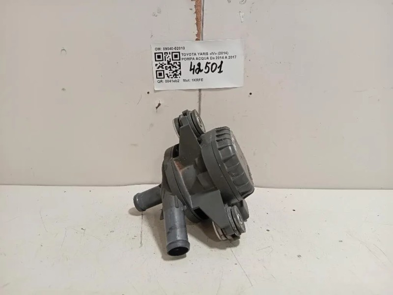 Pompa Acqua 09040-52010 Toyota Yaris IV 2014