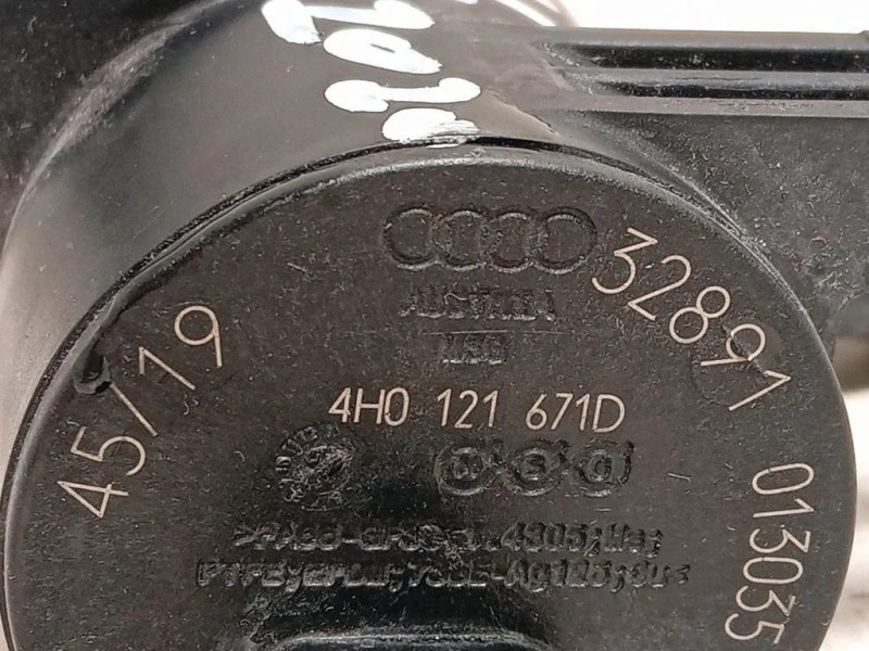 Pompa Acqua Riscaldatore Autonomo 4H0 121 671 D Audi A6 4a5c8 Avant 2018