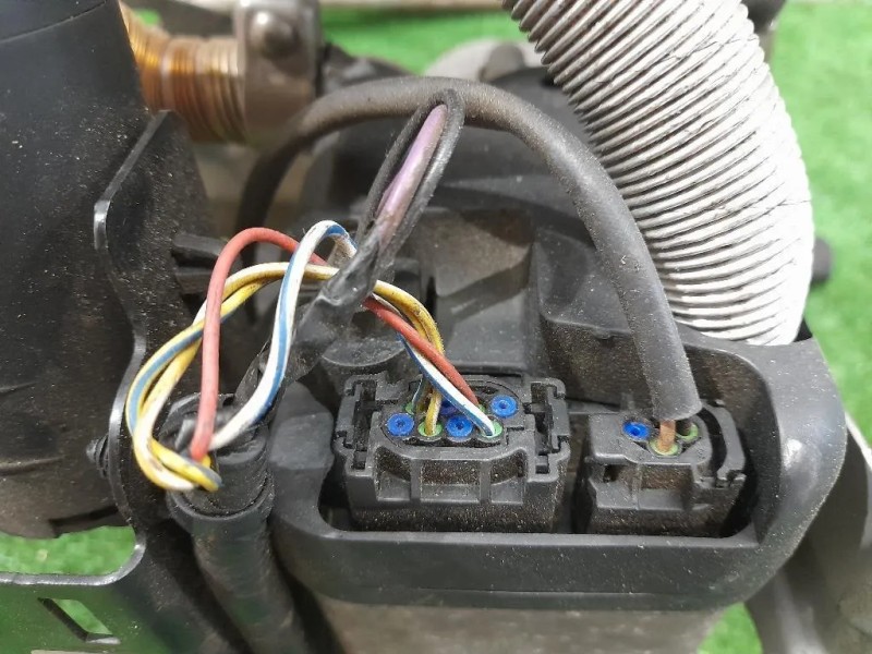 Pompa Acqua Riscaldatore Autonomo 9007171F Land Rover Discovery III 2005