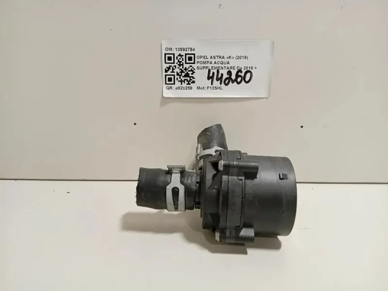 Pompa Acqua Supplementare 13592754 Opel Astra K 2019