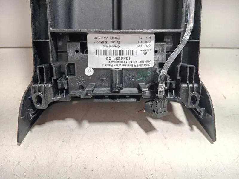 Bracciolo Console Centrale 1385281 Mercedes Classe A W177 2018