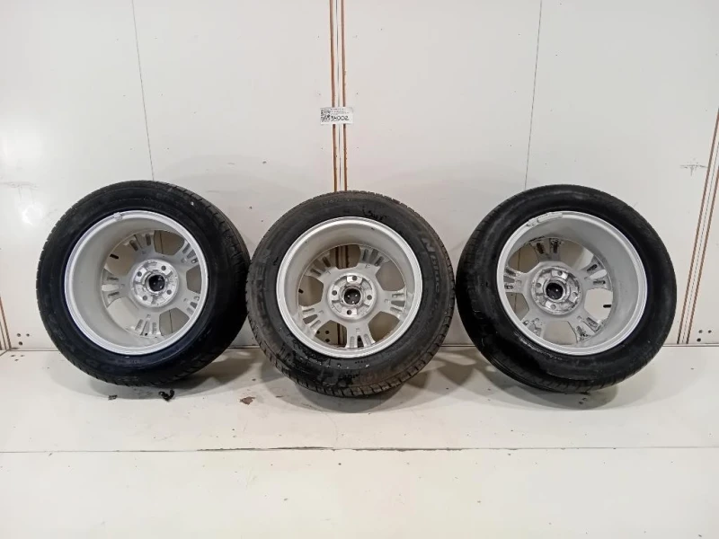 Cerchio Ruota ANT DX 3 PZ19560 R15 6JX15H2 ET375 DX+SX Ford Ecosport 2017