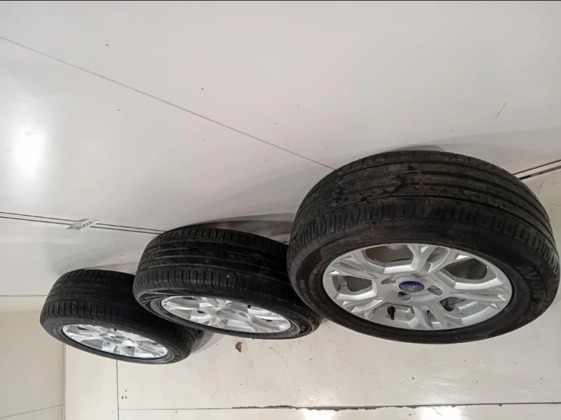 Cerchio Ruota ANT DX 3 PZ19560 R15 6JX15H2 ET375 DX+SX Ford Ecosport 2017