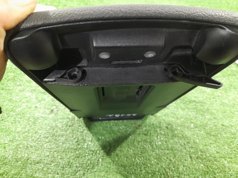 Bracciolo Console Centrale A17168000399D49 Mercedes Classe SLK R171 2004