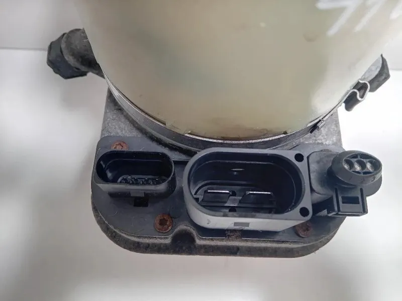 Pompa Servosterzo 6R0423156C Volkswagen POLO V 2006