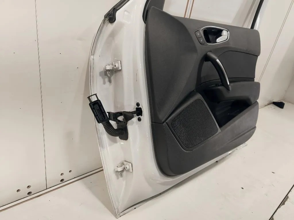 Porta ANT DX 8X4831052A Audi A1 8XA Sportback 2012