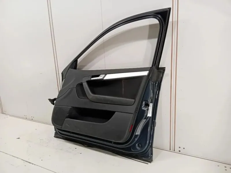 Porta ANT DX 8P4831052A Audi A3 8PA Sportback 2010