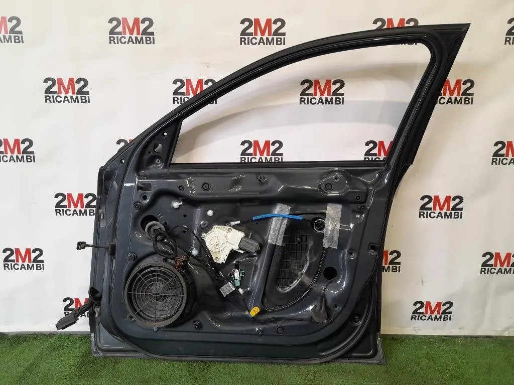 Porta ANT DX 8K0831052J Audi A4 8K2 2008