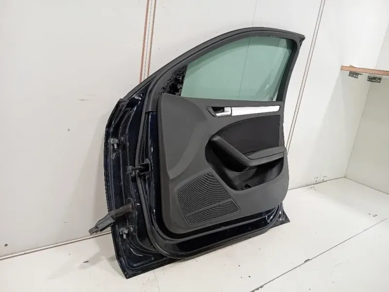 Porta ANT DX 8K0831052J Audi A4 8K2 2012