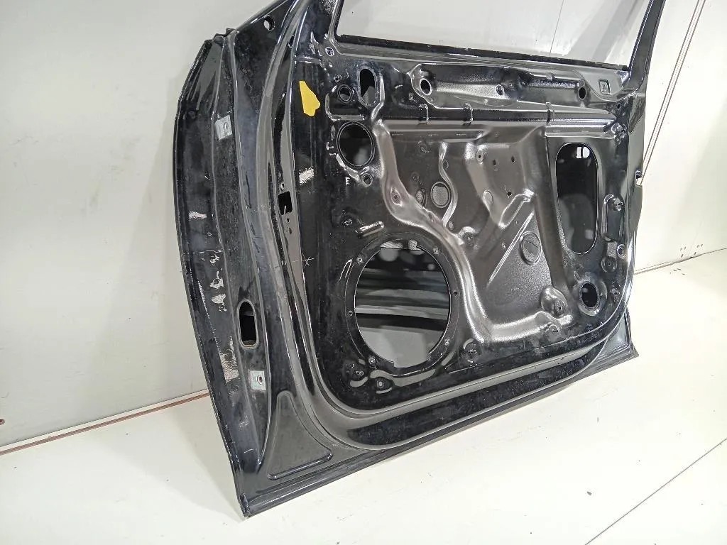 Porta ANT DX 8W0831052 Audi A4 8W5 Avant 2015